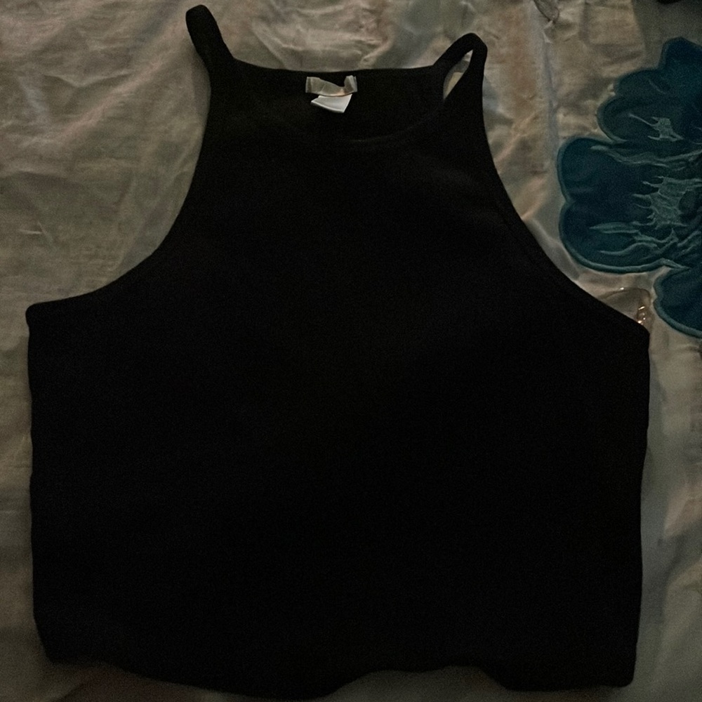 Black tank halter top